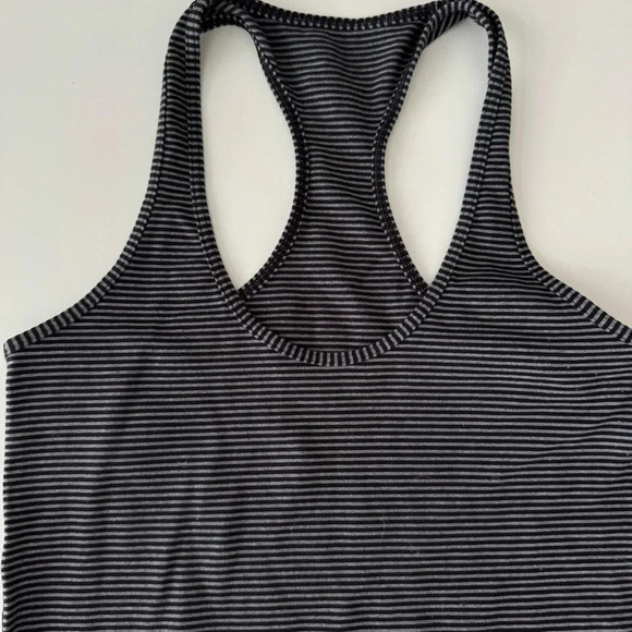 Lululemon Cool Racerback Tank Mini Pop Stripe Black / Heather Slate size 4 - Picture 5 of 8